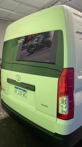 Imagen 7 de 11 de Toyota Hiace Furgón L2 H2
