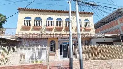 Hotel y resort en venta