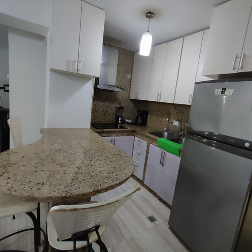 Se Alquila Lindo Apartamento En Tucacas. Promoción Enero2024