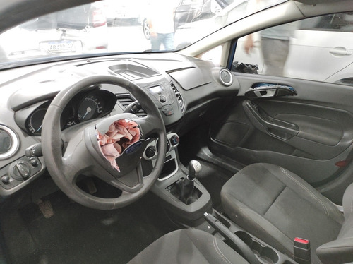 Ford Fiesta 1.6l 2017 Chocado Poloautos