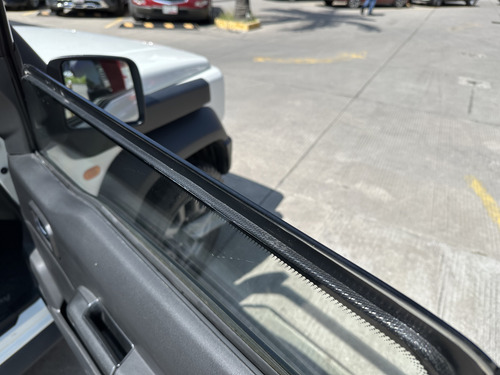 Suzuki Jimny 3p GLX L4 1.5 Man