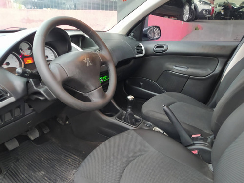 Imagem 7 de 13 de 207 Active 1.4 Flex 8v 5p