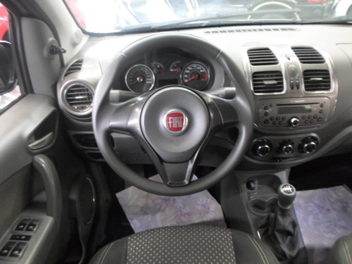 Imagem 8 de 14 de Fiat - Grand Siena 1.6 Essence 2016 Manual