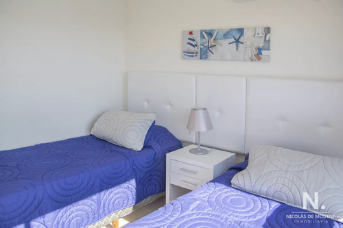 Departamento En Venta Con Vista Al Mar En Torre Imperiale.