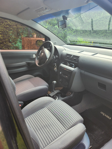 Volkswagen Suran 1.6 I Highline 90d