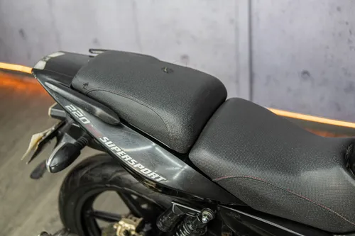 Bajaj Pulsar Ss 220 2016