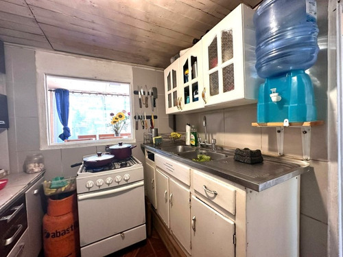 Terreno Con 2 Casas En 1, Total 5d Y 2b En Recoleta