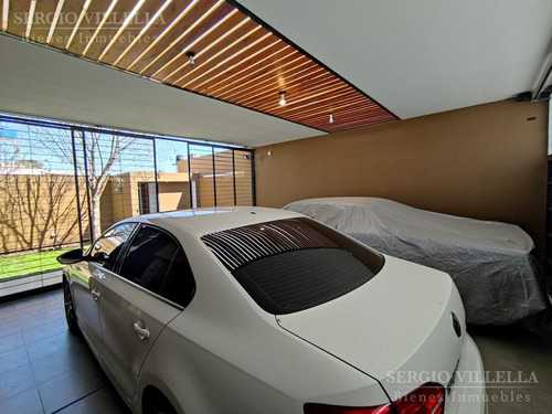 Imagen 5 de 30 de Casa De 2 Dormitorios En Venta En Alvear