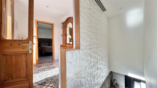 Casa En Venta De 4 Dorm. En Lo Barnechea