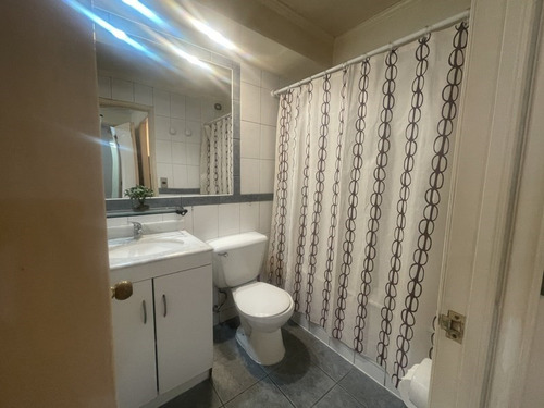 Vende Dpto Eleuterio Ramirez 878 2 Dorm, 2 Baños Y 1 Bodega