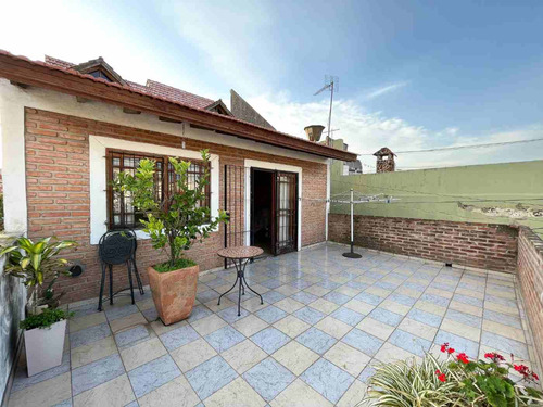 Venta Ph 3 Amb C/cochera, Patio Y Terraza Sarandi