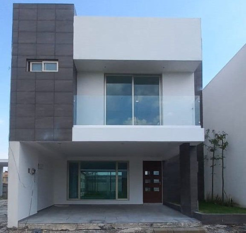 Casa En Venta En Metepec, San Jeronimo Chicahualco