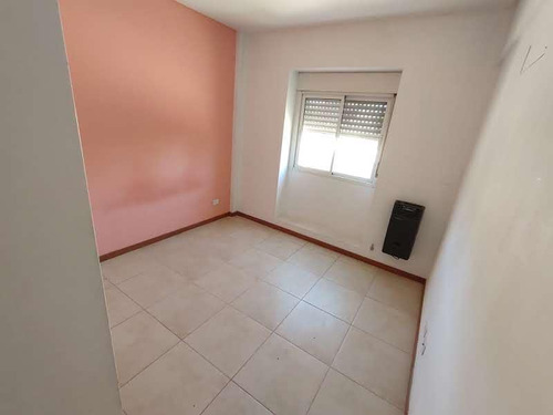 Imagen 6 de 15 de Departamento En Venta, Sarmiento 898, Belén De Escobar