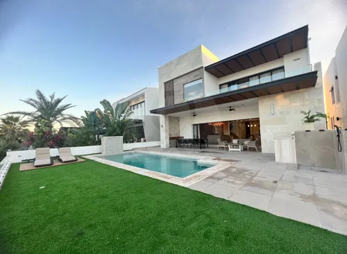 Casa En Venta En Fraccionamiento Marina Mazatlán