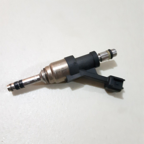 Inyector De Gasolina Camaro Silverado Sierra Yukon Original