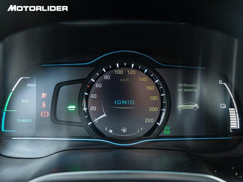 Imagen 20 de 25 de Hyundai Ioniq 1.6 Gdi Hibrido At | Permuta / Financia