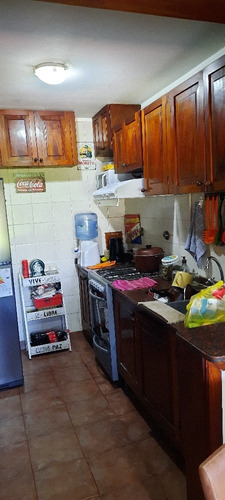 Imagen 6 de 14 de Casa Quinta Con Piscina En El Mejor Barrio