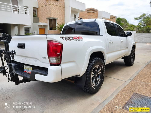 Toyota Tacoma Trd 4x4 Sport Automática
