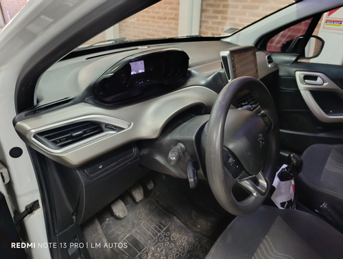Peugeot 2008 1.6 Allure