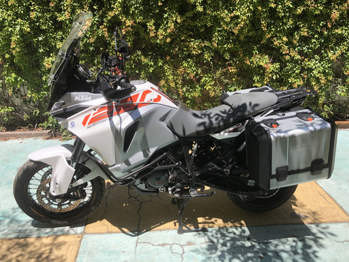 Super Duke R Super Adventure S R1200r