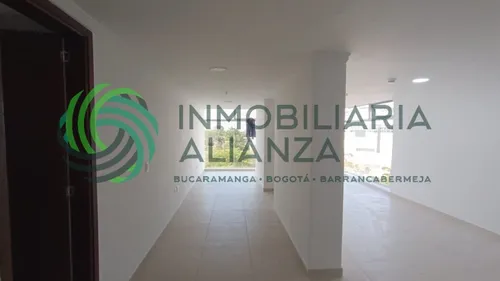 Oficina En Arriendo En Sector Comercial. Cod A16717