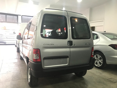 Imagen 6 de 24 de Berlingo Furgon Mixta Nafta 0 Km