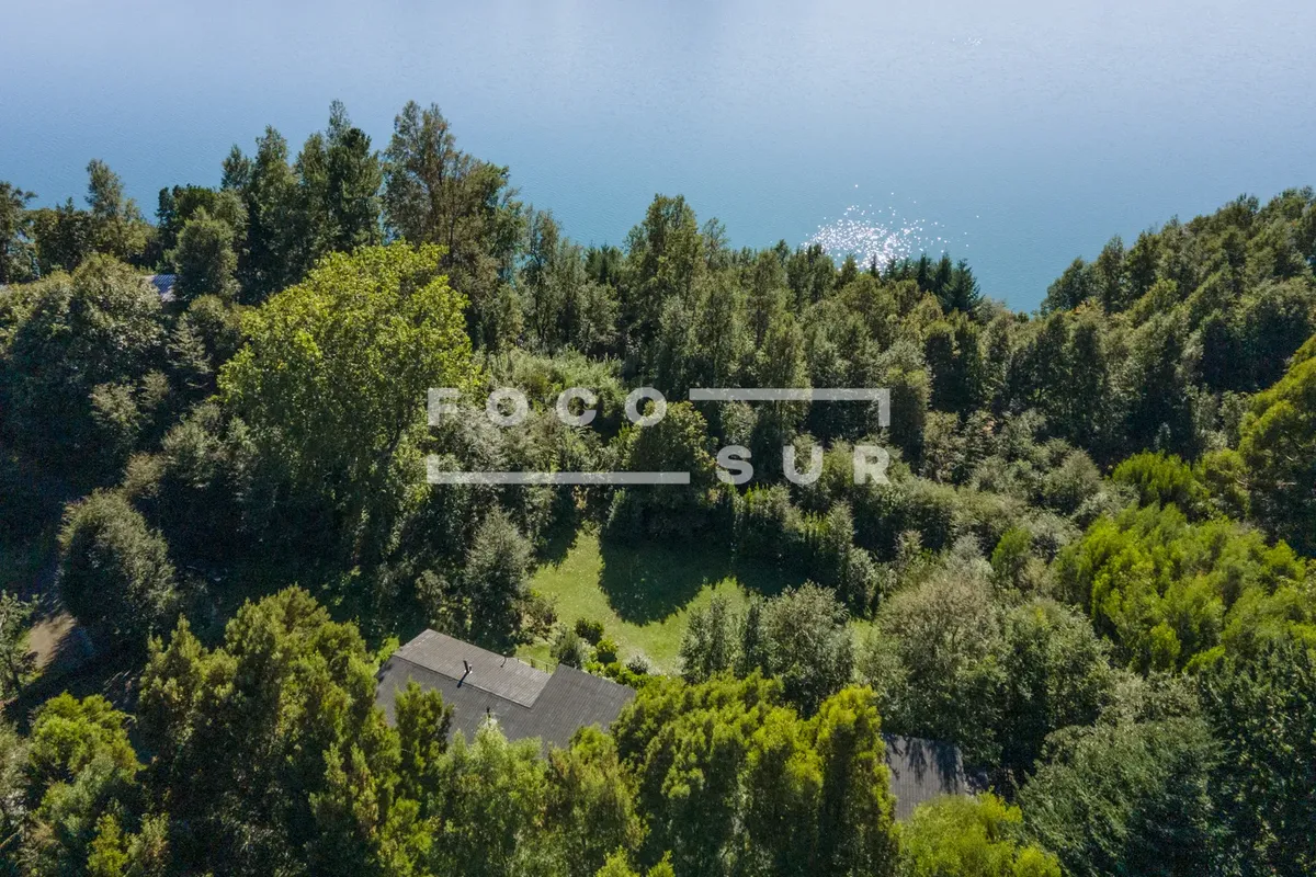 Imagen 2 de 30 de Casa Calafquen, 5d/6b, 340m2, Vista Lago, Volcanes Y Muelle