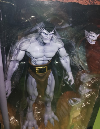 Neca Gargolas Ultimate Goliath (Usado)