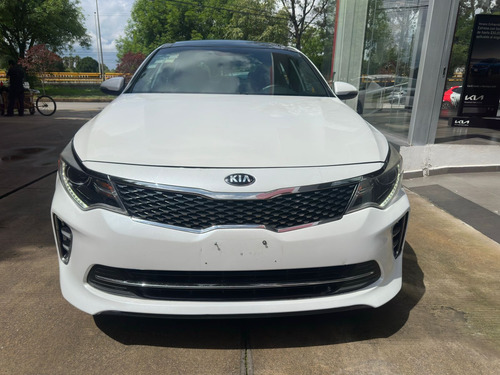 Kia Optima 2.0 L Turbo Gdi Sx At