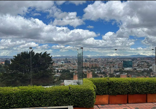 Arriendo Apartamento Con Vista Espectacular En Santa Ana