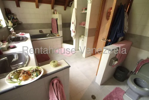 Casa En Venta La Colonia Tovar