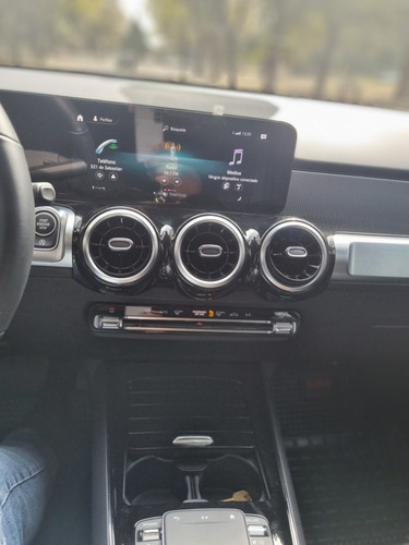 Imagen 14 de 15 de Mercedes-benz Clase Glb Glb 200