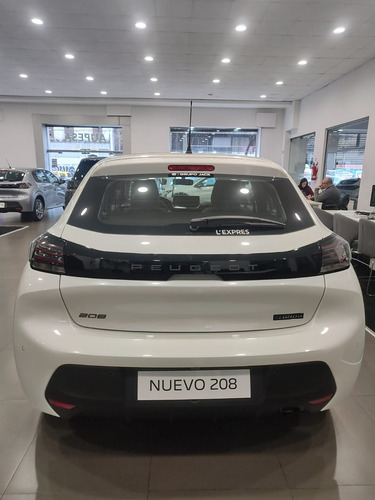 Peugeot 208 1.0T Allure Pack