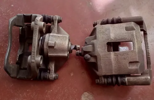 Mordaza Caliper Corsa (Usado)