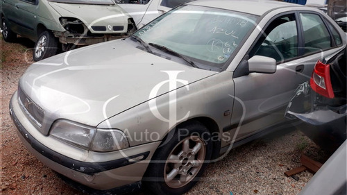 Imagem 4 de 7 de Volvo S40 1988 Automático - Retirada De Peça