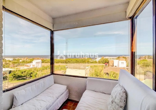 Alquiler Casa Cinco Dormitorios Balneario Buenos Aires Parrillero