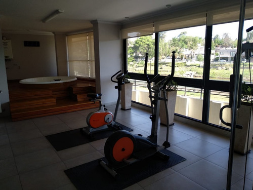 Imagen 10 de 25 de Departamento - 3 Ambientes - Con Cochera - Centro - Villa Carlos Paz
