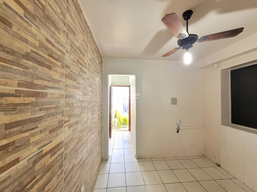 Imagem 4 de 15 de Sala Comercial Para Alugar Em Santa Maria, À Poucos Minutos Do Centro - 29784
