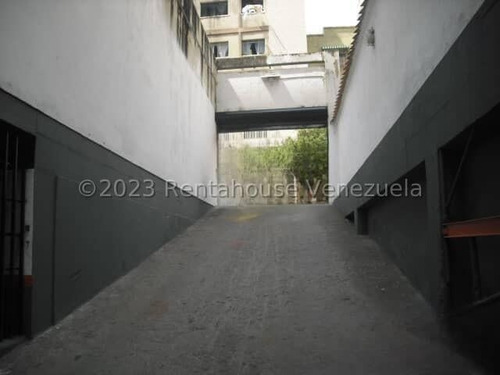 Estacionamieto Con Excelente Ubicacion En Chacao En Venta Mls 23-30697 Mb