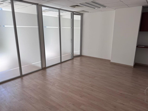 Edificio Quantum En Mejor Sector De Negocios De Las Condes