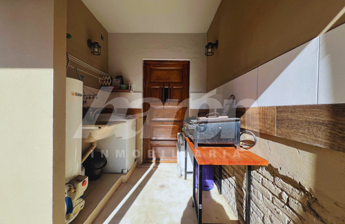 Casa En Venta En Lomas De Zamora