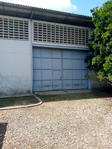 Galpón Para Múltiples Usos Industriales Ubicado En Cúa