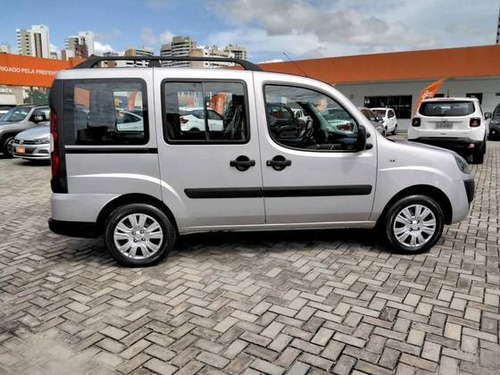 Imagem 7 de 9 de Fiat Doblò 1.8 Mpi Essence 7l 16v Flex 4p Manual