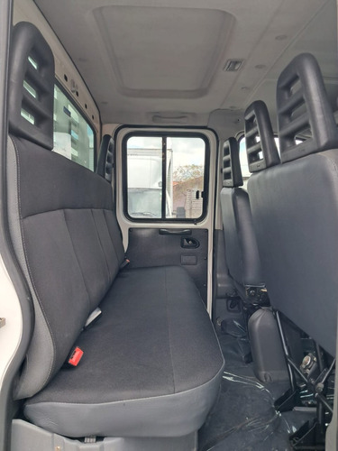 Iveco Daily Chasis 3.0 35S14 3750 Cab. Dupla 4P