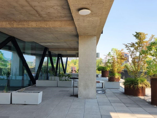 Amplia Y Moderna Of De 85 Mt2 En Arriendo En Providencia