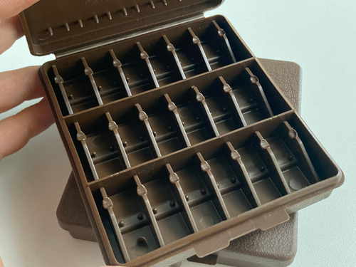 Estuche Petaca Caja 18 Balas Municiones Mtm Usa Cal .45 Auto