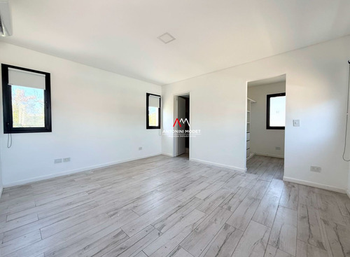 Venta De Casa En Altos De Campo Grande - Pilar