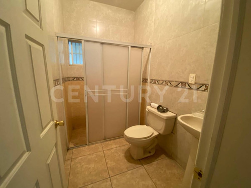 Casa En Venta En Fracc. Misiones Ii, Chihuahua, Chih.