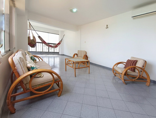 Imagen 3 de 14 de Apartamento En Venta Residencias La Riviera Urb Playa Grande La Guaira