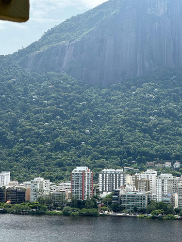 Vista Deslumbrante Pra Toda A Lagoa